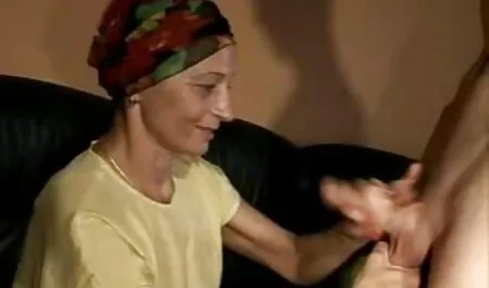 Különleges Mély torok kéz nélkül ingyen filmek porno