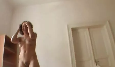 Tetovált dögös szexvideo teljes film Alexander dugja a seggét Kyler Moss