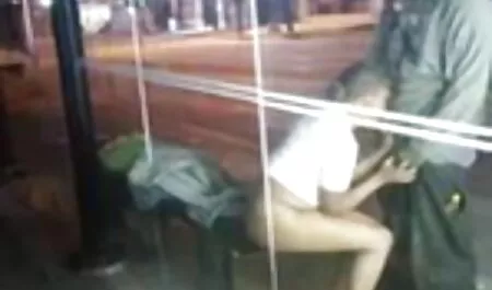 Játék munka családi porno ingyen előtt