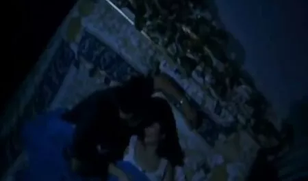 Perverz ex-barátnője akar anya fiával kefél ugrani rám, amíg nem kapcsolja be a melleit.