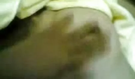 Mlif lovagol a férfi egy szex és porno filmek amatőr videó.