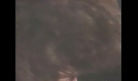 A hottie mind lelkesedéssel, mind amator szex video önelégültséggel rendelkezik.