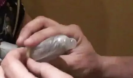A fickó számítógépekkel dolgozik, szereti a GF-et. ingyen nezheto szex filmek
