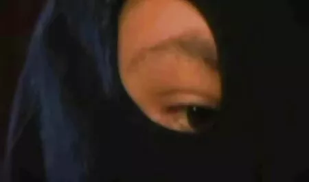 HUNT4K. sollte anya fia szex film male zusehen, wie seine Freundin Jenifer Red