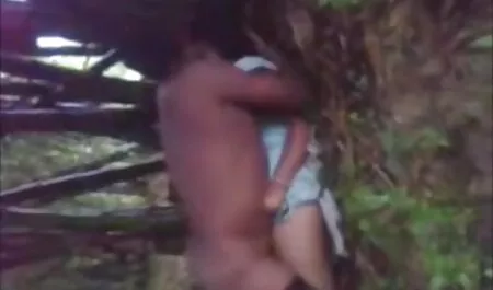 Cuck BF látja a krémet a kakas ingyenporno filmek a BBC.