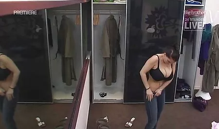 Egy kövér lány vesz egy legjobb porno filmek perverz farkát egy vad utazás